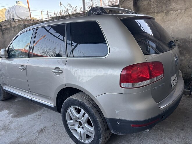 Volkswagen Touareg 2004, 254,800 km - 4.2 l - Bakı