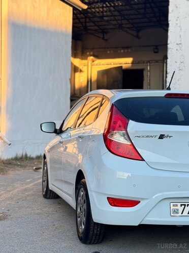 Hyundai Accent 2014, 184,597 km - 1.6 l - Bakı