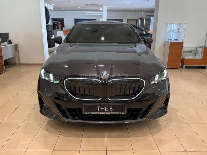 BMW 530e-1