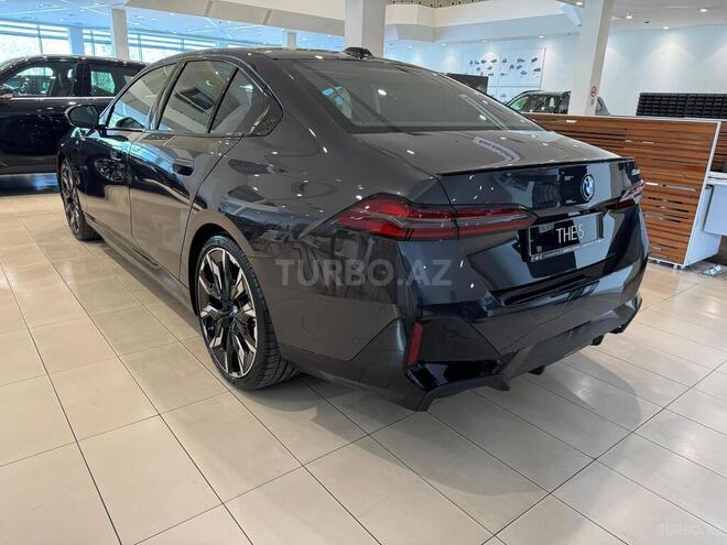 BMW 530e-8