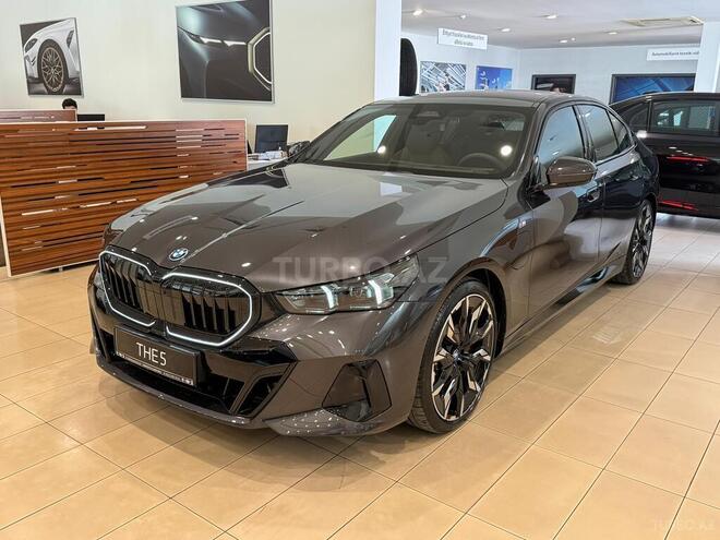 BMW 530e-4