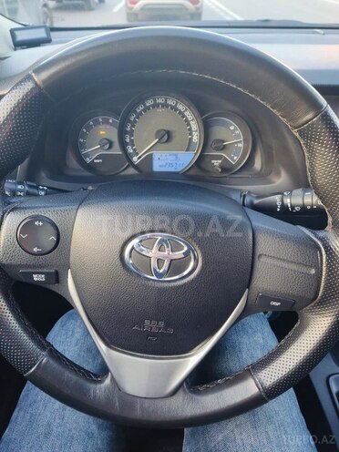 Toyota Auris 2014, 237,000 km - 1.4 l - Bakı