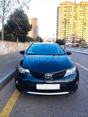 Toyota Auris 2014, 237,000 km - 1.4 l - Bakı