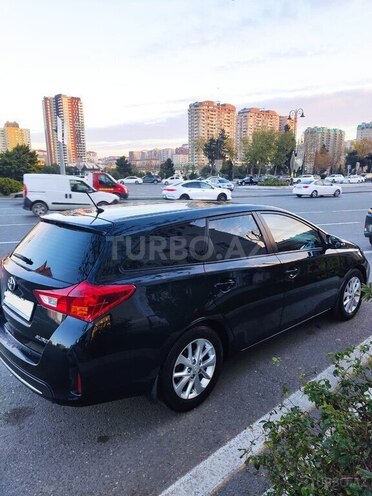 Toyota Auris 2014, 237,000 km - 1.4 l - Bakı