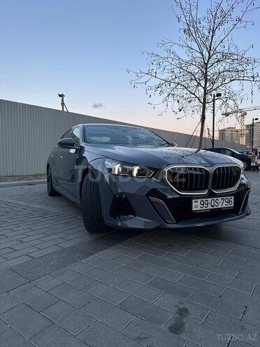 BMW i5 2024, 11,000 km - 0.0 l - Bakı