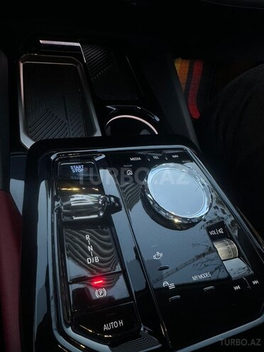 BMW i5 2024, 11,000 km - 0.0 l - Bakı