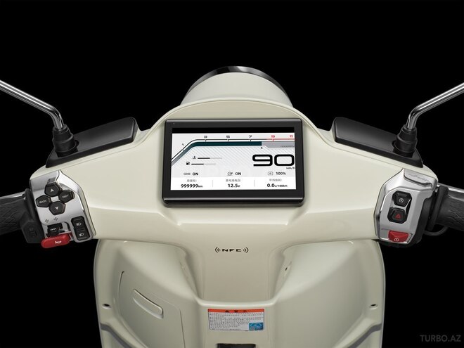 CFMOTO 150 AURA-5