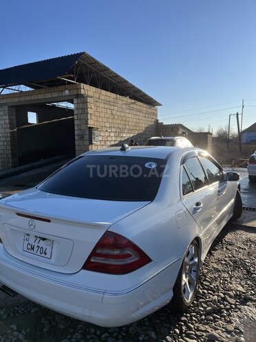 Mercedes C 230 2007, 220,000 km - 2.5 l - Neftçala