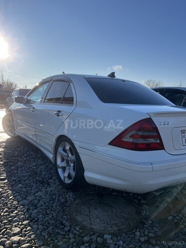 Mercedes C 230 2007, 220,000 km - 2.5 l - Neftçala