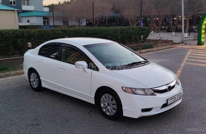 Honda Civic 2009, 320,000 km - 1.3 l - Bakı