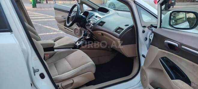 Honda Civic 2009, 320,000 km - 1.3 l - Bakı