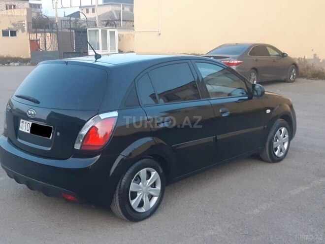 Kia Rio 2010, 196,500 km - 1.4 л - Bakı