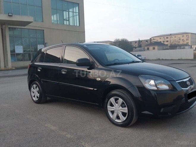 Kia Rio 2010, 196,500 km - 1.4 л - Bakı