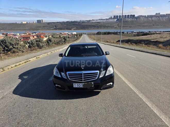 Mercedes E 220 2009, 261,817 km - 2.1 л - Bakı