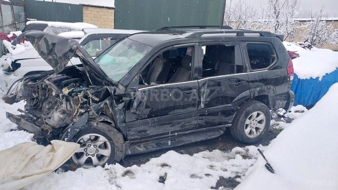 Toyota Land Cruiser Prado 2006, 280,000 km - 2.7 л - Qəbələ