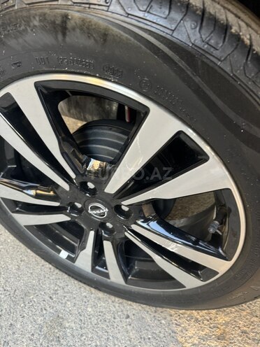 Nissan Kicks 2023, 10,400 km - 1.6 л - Bakı