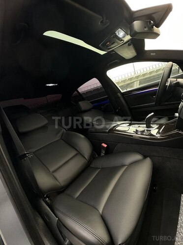 BMW 520 2014, 259,000 km - 2.0 l - Bakı