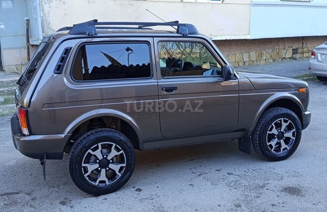 LADA (VAZ) Niva 2024, 27,000 km - 1.7 л - Bakı