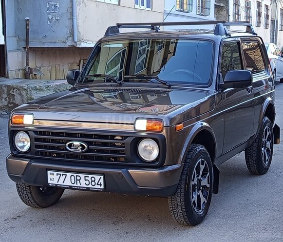 LADA (VAZ) Niva 2024, 27,000 km - 1.7 л - Bakı