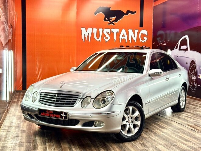 Mercedes E 270-2
