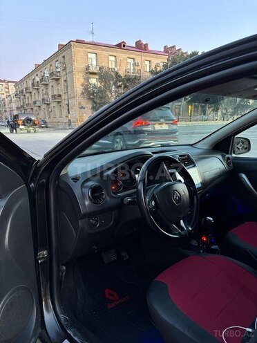Renault Logan 2015, 324,000 km - 1.6 l - Bakı