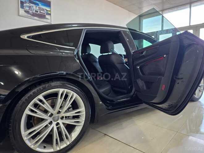 Audi A7-17