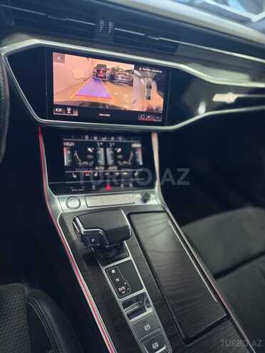 Audi A7-19