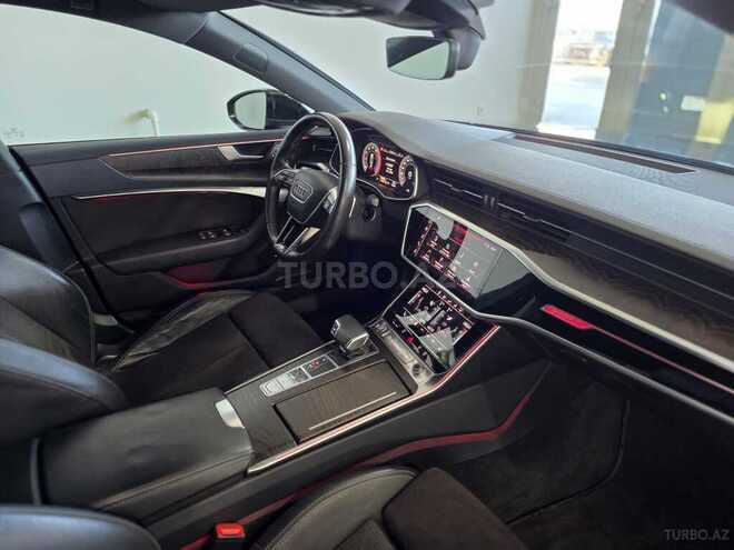 Audi A7-23