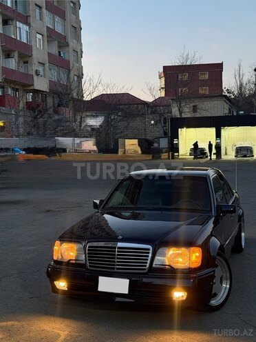 Mercedes E 320 1994, 293,355 km - 3.2 l - Bakı