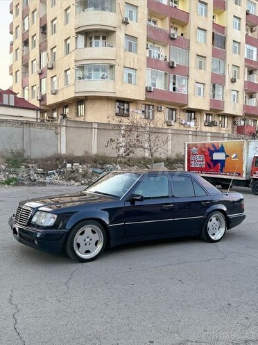Mercedes E 320 1994, 293,355 km - 3.2 l - Bakı