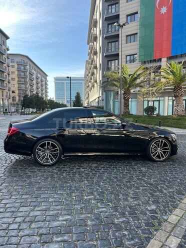 Mercedes E 300 2019, 63,000 km - 2.0 l - Bakı