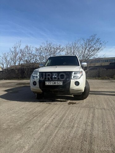 Mitsubishi Pajero 2008, 243,992 km - 3.0 l - Bakı