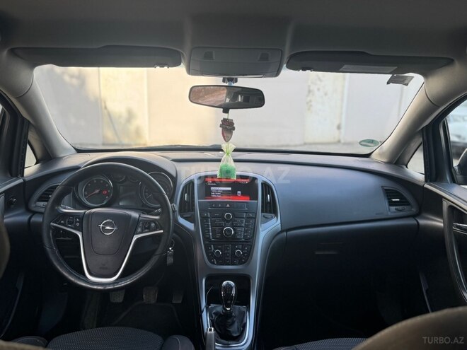 Opel Astra 2015, 255,000 km - 1.6 l - Bakı
