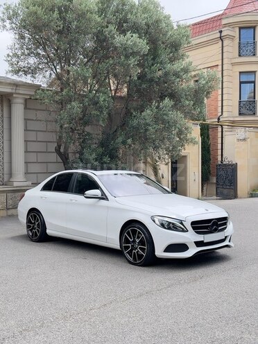 Mercedes C 200 d 2015, 141,000 km - 1.6 l - Bakı