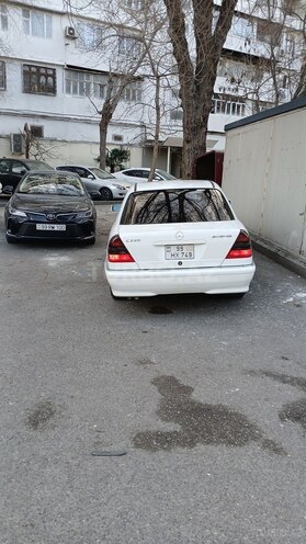 Mercedes C 230 1998, 311,211 km - 2.3 l - Bakı