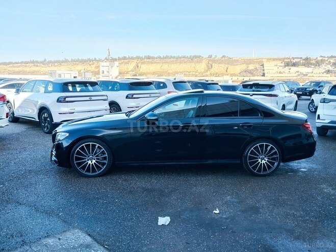 Mercedes E 300-4
