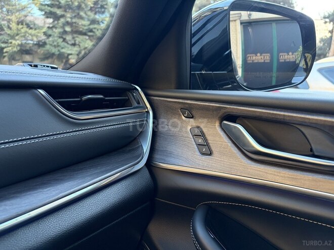 Jeep Grand Cherokee 2023, 29,900 km - 2.0 l - Bakı