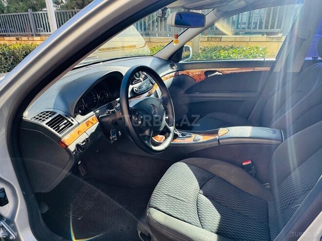 Mercedes E 280 2005, 298,200 km - 3.0 l - Bakı