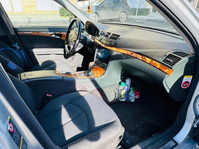 Mercedes E 280 2005, 298,200 km - 3.0 l - Bakı