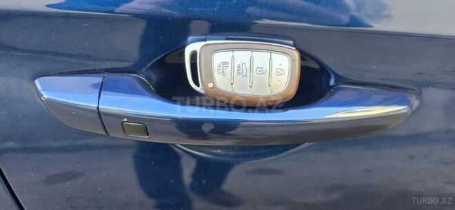 Hyundai Elantra 2018, 120,898 km - 2.0 l - Bakı