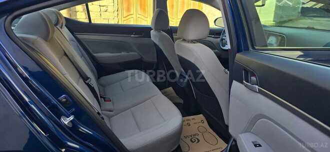 Hyundai Elantra 2018, 120,898 km - 2.0 l - Bakı