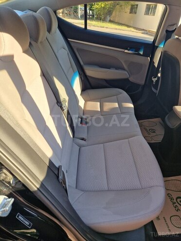 Hyundai Elantra 2019, 94,000 km - 2.0 l - Bakı