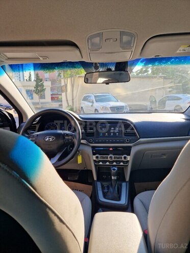 Hyundai Elantra 2019, 94,000 km - 2.0 l - Bakı