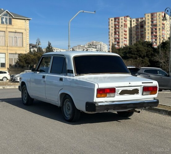 LADA (VAZ) 2107-4