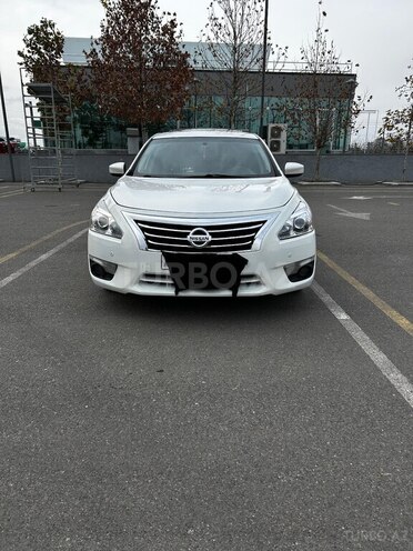 Nissan Altima-14
