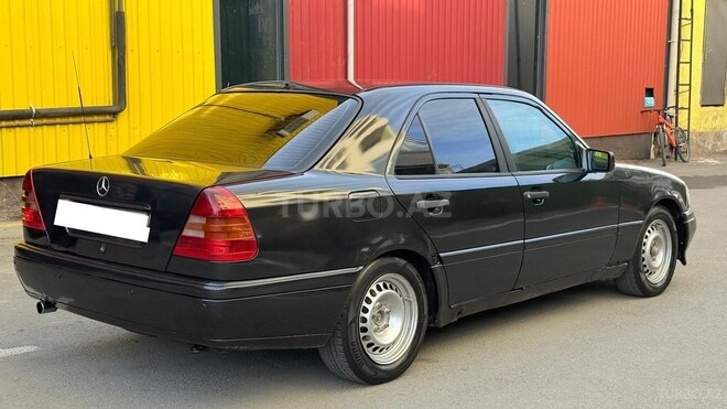 Mercedes C 180 1995, 577,001 km - 1.8 l - Bakı