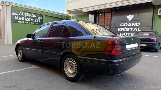 Mercedes C 180 1995, 577,001 km - 1.8 l - Bakı