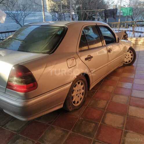 Mercedes C 200 1999, 215,000 km - 2.0 l - Cəlilabad