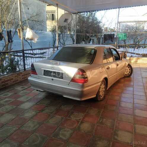 Mercedes C 200 1999, 215,000 km - 2.0 l - Cəlilabad