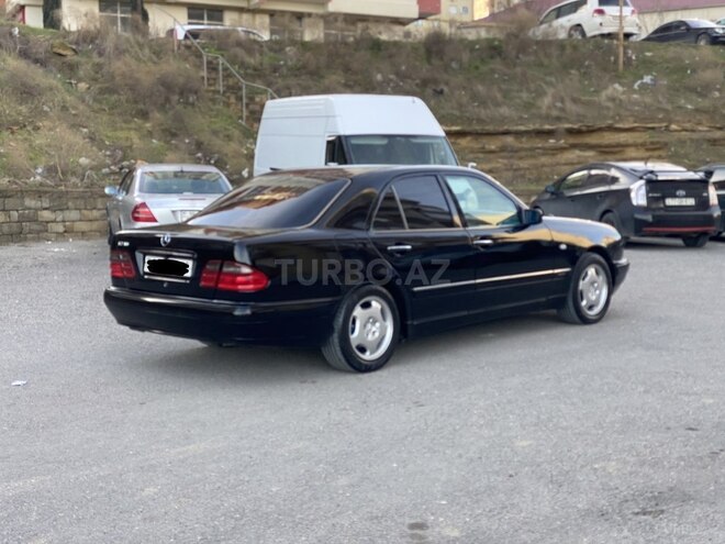 Mercedes E 240 1997, 245,540 km - 2.4 l - Bakı